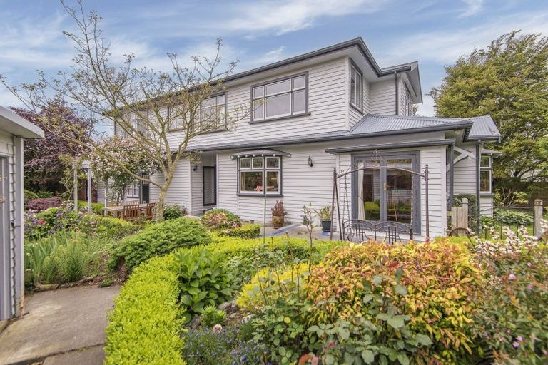 Photo of property in 215 Horndon Street, Darfield, 7510