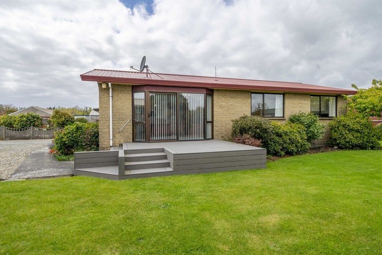 Photo of property in 12 Merlin Place, Gore, 9710