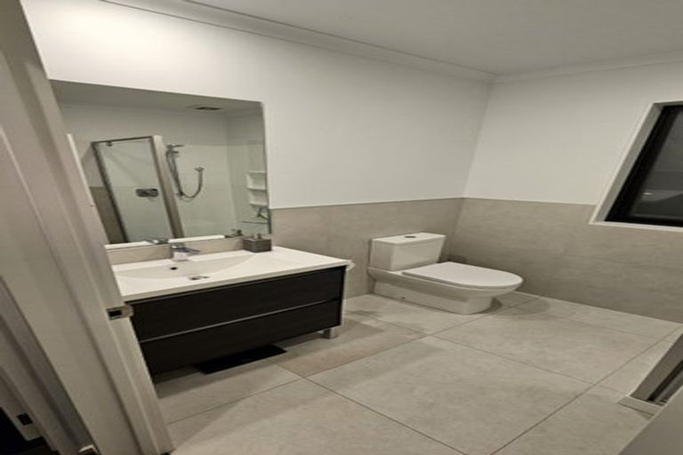 Photo of property in 49 Mettam Drive, Swanson, Auckland, 0614