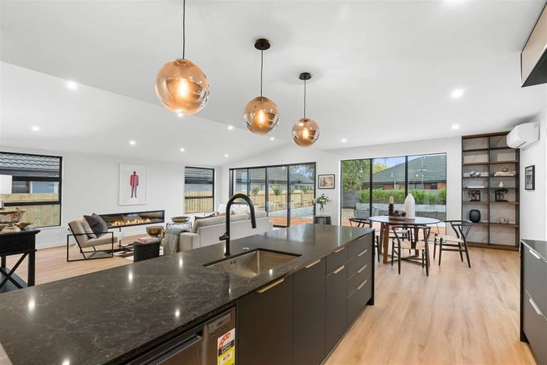 Photo of property in 49b Jeffreys Road, Bryndwr, Christchurch, 8052