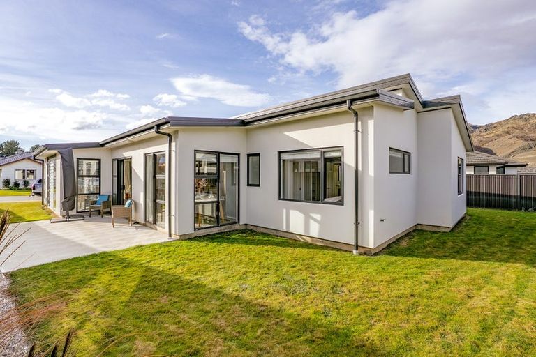 Photo of property in 8 Kohinoor Lane, Cromwell, 9310