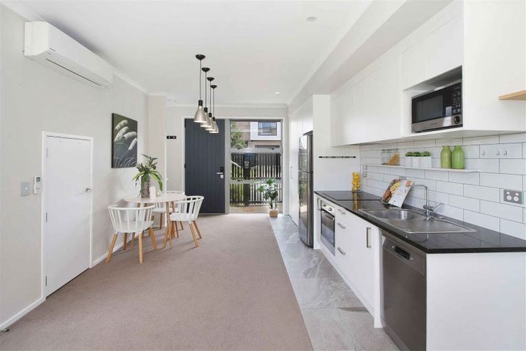 Photo of property in 24 Rangihina Road, Hobsonville, Auckland, 0616