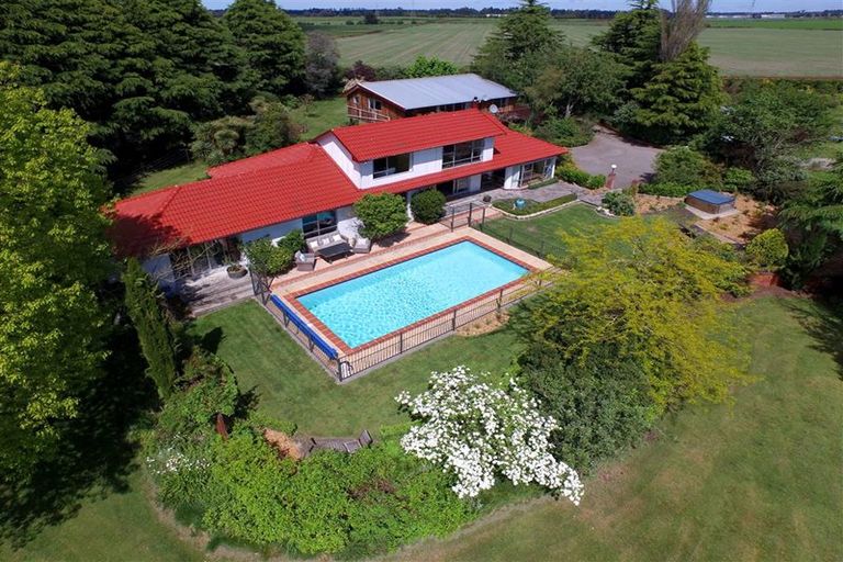 Photo of property in 550 Buchanans Road, Yaldhurst, Christchurch, 7676