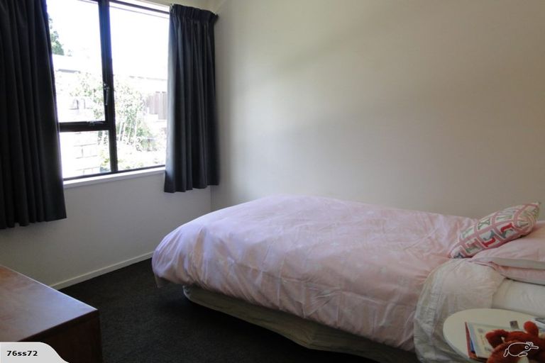 Photo of property in 32 Coates Place, Rangiora, 7400