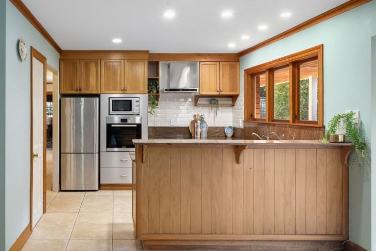 Photo of property in 195 Beach Road, Katikati, 3178