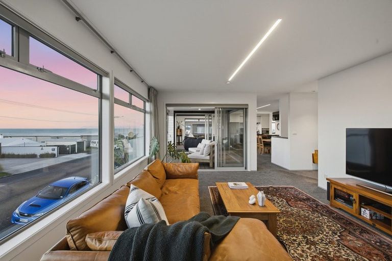 Photo of property in 21 Hine Street, New Plymouth, 4310