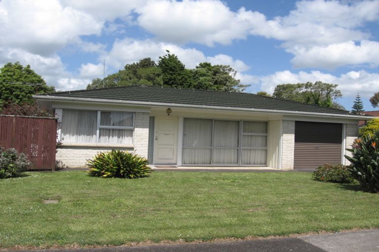 Photo of property in 25 Alexander Avenue, Papatoetoe, Auckland, 2025