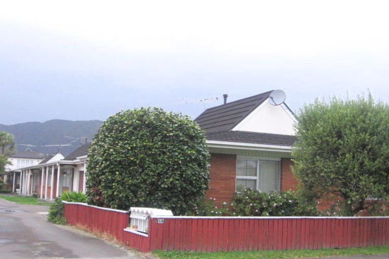 Photo of property in 5/14 Fuller Grove, Woburn, Lower Hutt, 5010