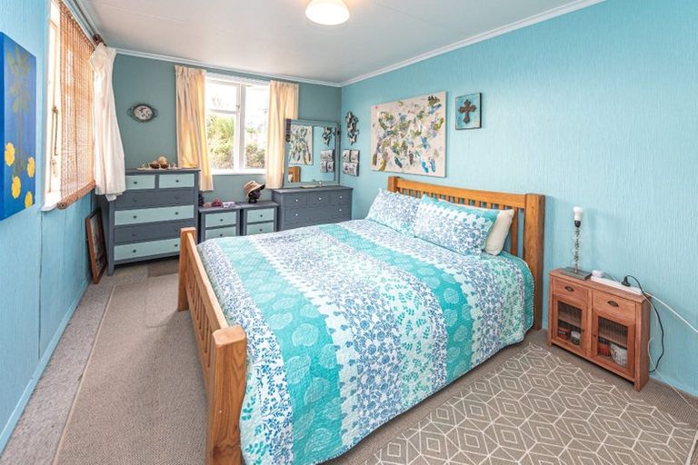 Photo of property in 26 Rangiora Street, Castlecliff, Whanganui, 4501