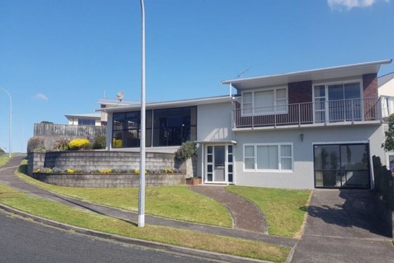Photo of property in 32 Crownhill Street, Spotswood, New Plymouth, 4310
