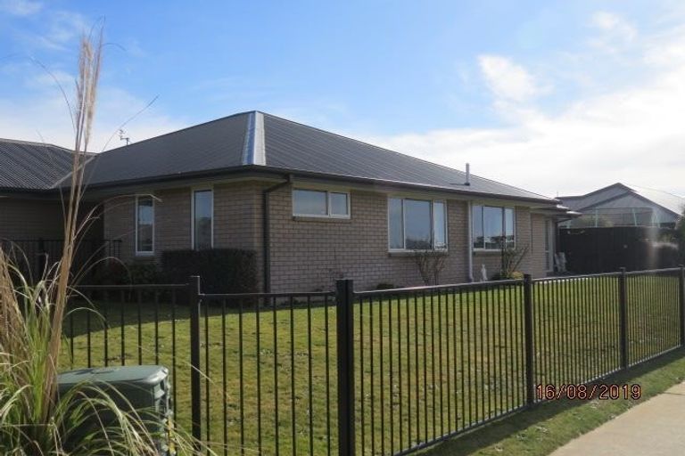 Photo of property in 13 Pegasus Main Street, Pegasus, 7612