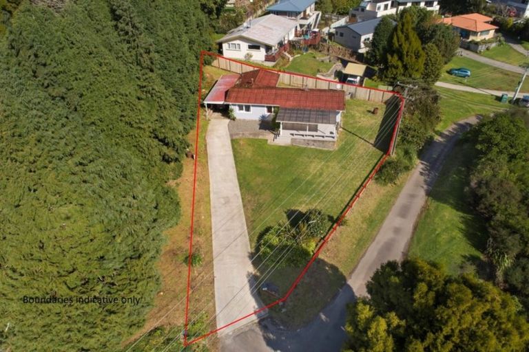 Photo of property in 202 Welcome Bay Road, Welcome Bay, Tauranga, 3112