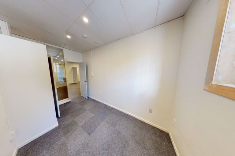 Photo of property in 1/8 Lipman Street, Mount Victoria, Wellington, 6011