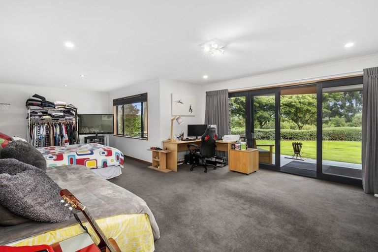 Photo of property in 43 Wingatui Road, Mosgiel, 9024