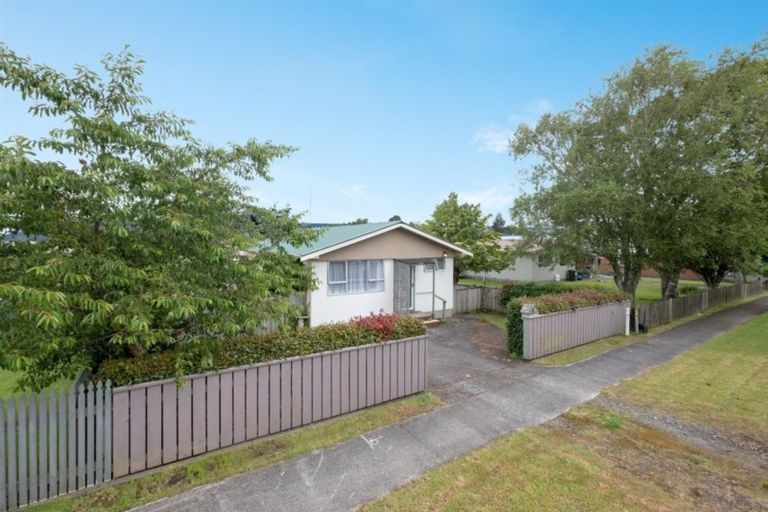 Photo of property in 186 Regan Street, Stratford, 4332