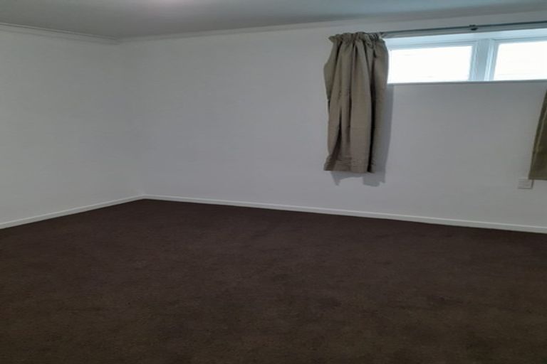 Photo of property in 210 Rintoul Street, Berhampore, Wellington, 6023