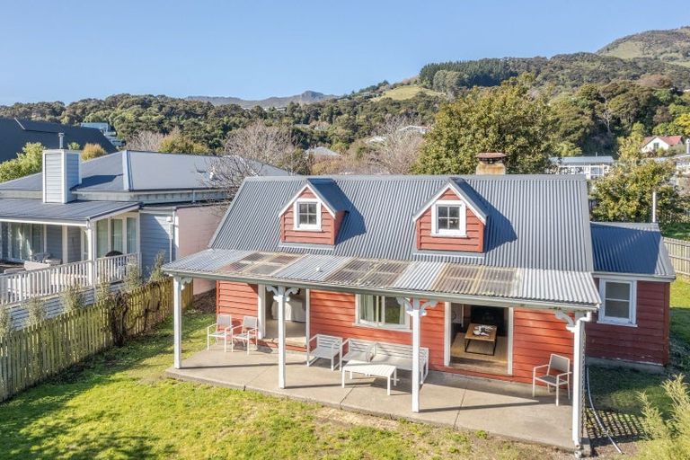 Photo of property in 11 Bruce Terrace, Akaroa, 7520