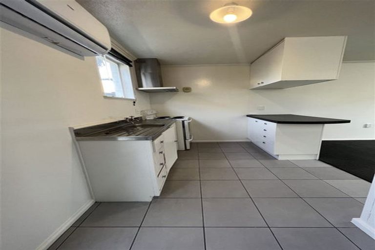 Photo of property in 5/544 Barbadoes Street, Edgeware, Christchurch, 8013