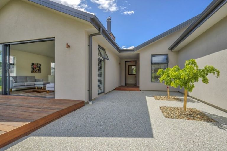 Photo of property in 61 Kelliher Drive, Wanaka, 9305