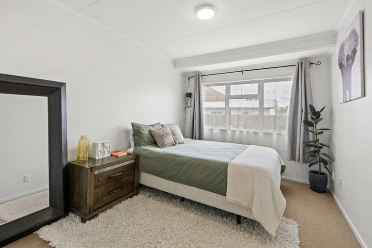 Photo of property in 30 Norfolk Street, Tamatea, Napier, 4112