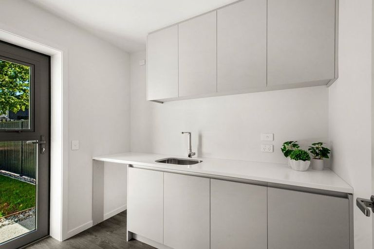 Photo of property in 30 Woods Crescent, Cromwell, 9310