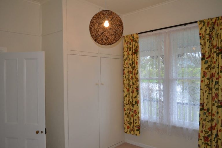 Photo of property in 106 Fox Street, Featherston, 5710