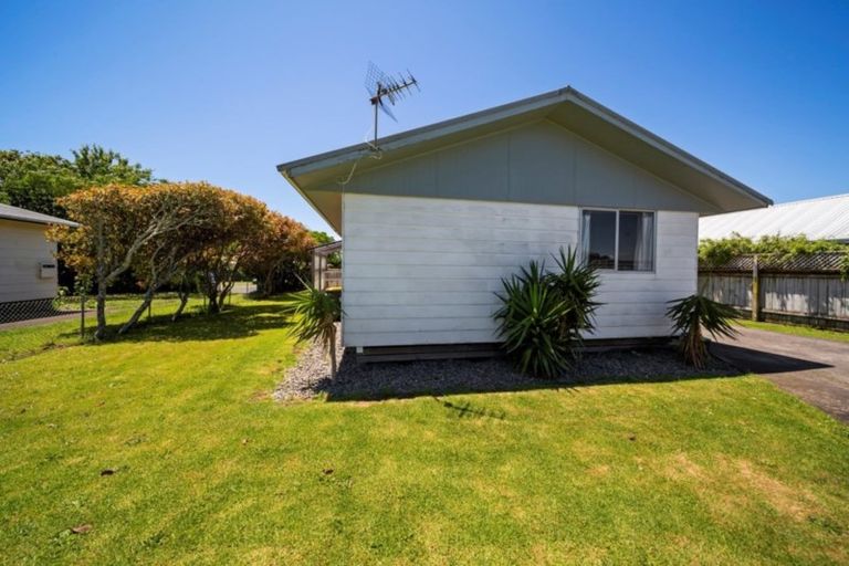Photo of property in 91 Ranfurly Street, Waitara, 4320