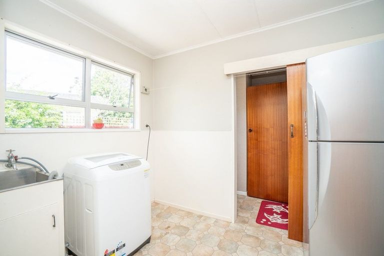 Photo of property in 9 Terry Crescent, Milson, Palmerston North, 4414