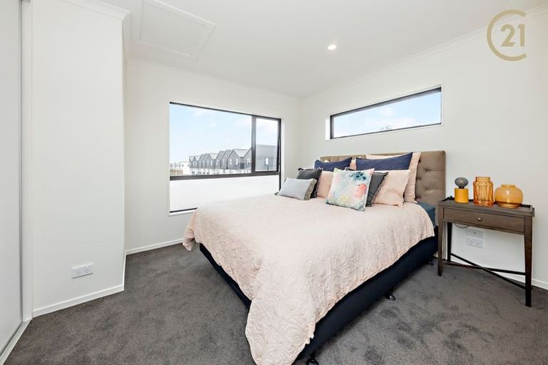 Photo of property in 5 Beardmore Lane, Papakura, 2110