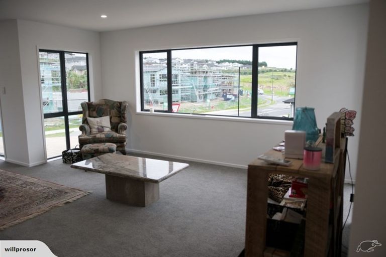 Photo of property in 2 Kaipuke Crescent, Gulf Harbour, Whangaparaoa, 0930