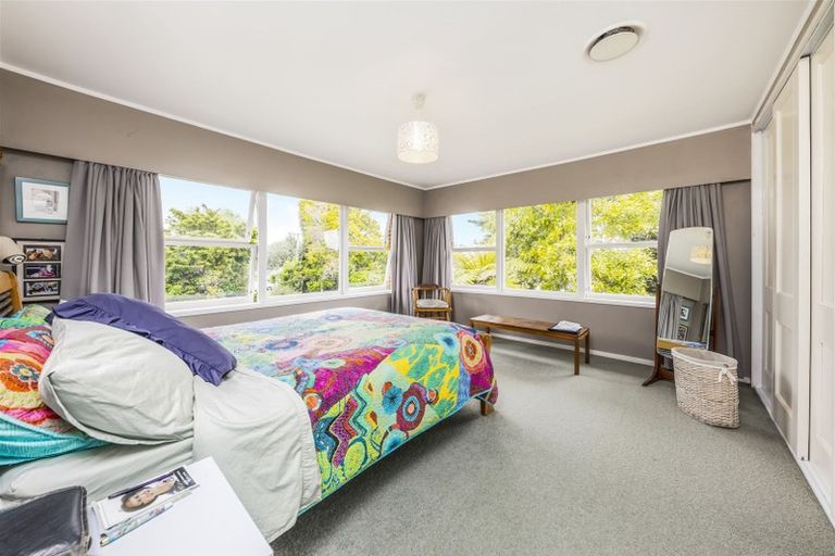 Photo of property in 43a Youngs Road, Papakura, 2110