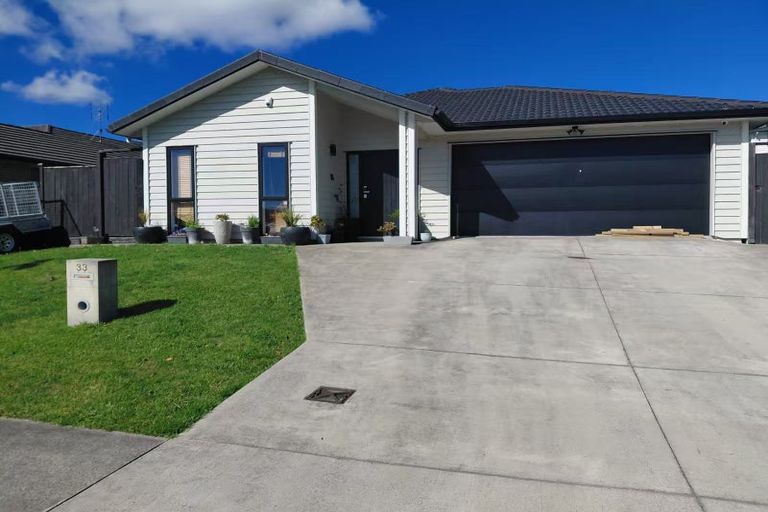 Photo of property in 33 Wingfield Road, Pokeno, 2402