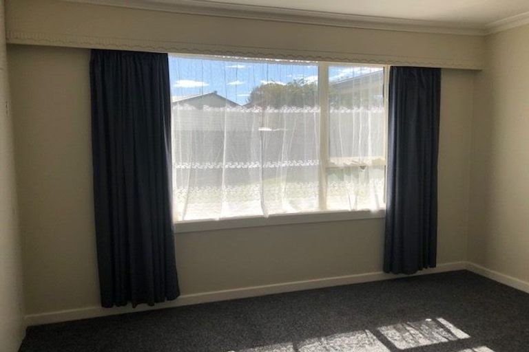 Photo of property in 93 Conway Crescent, Glengarry, Invercargill, 9810