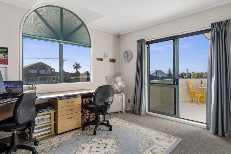 Photo of property in 128 Edgecumbe Road, Tauranga South, Tauranga, 3112