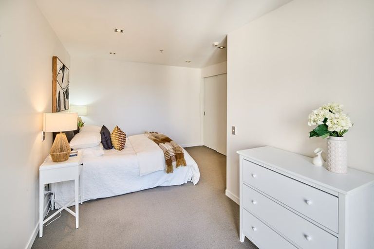 Photo of property in Republic Apartments, 9d/11 Tennyson Street, Te Aro, Wellington, 6011