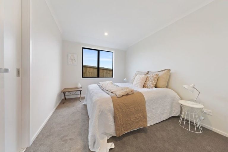 Photo of property in 2 Lippiatt Crescent, Pokeno, 2402