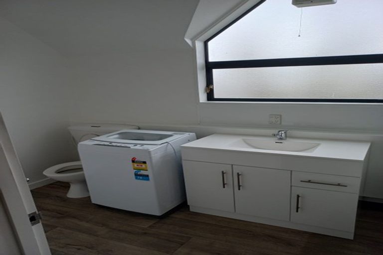 Photo of property in 2/116 Purchas Street, Edgeware, Christchurch, 8013