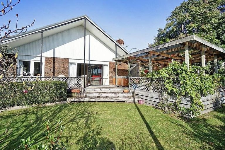 Photo of property in 61 Moehau Street, Te Puke, 3119