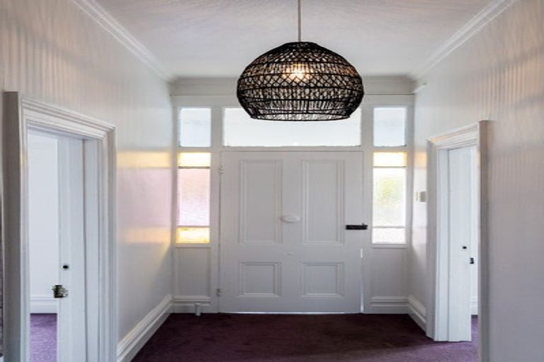 Photo of property in 18 Brown Street, Dunedin Central, Dunedin, 9016