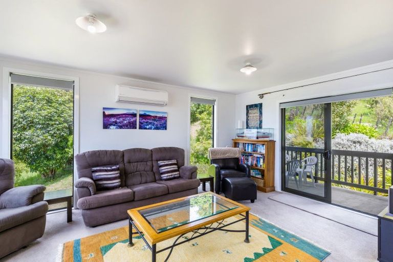 Photo of property in 31 Turangitukua Terrace, Kuratau, Turangi, 3381