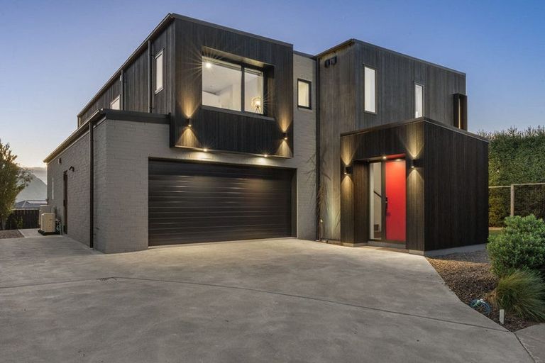 Photo of property in 114 Anderson Road, Wanaka, 9305