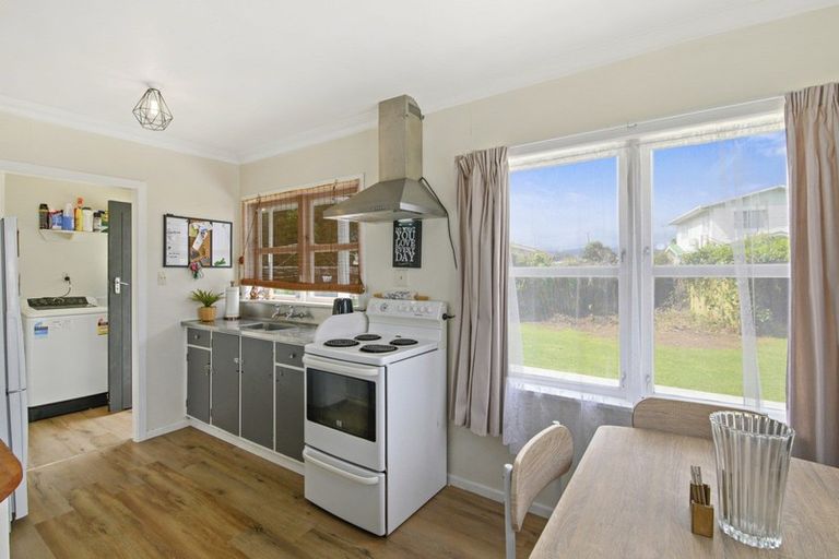 Photo of property in 131a Queen Street West, Levin, 5510
