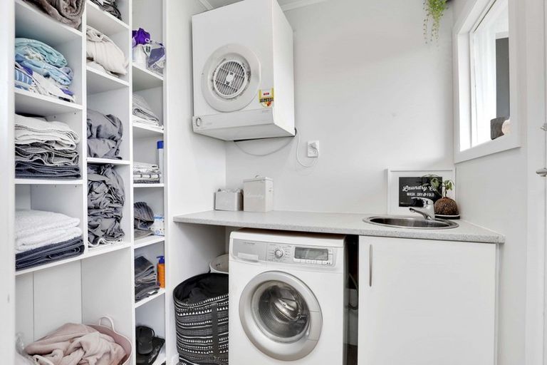 Photo of property in 23a Taylor Terrace, St Andrews, Hamilton, 3200