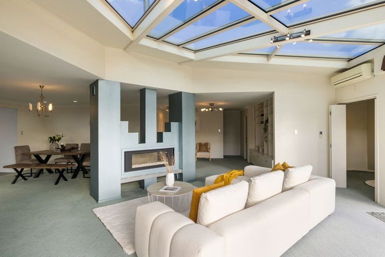 Photo of property in 8 Crowden Place, Harrowfield, Hamilton, 3210