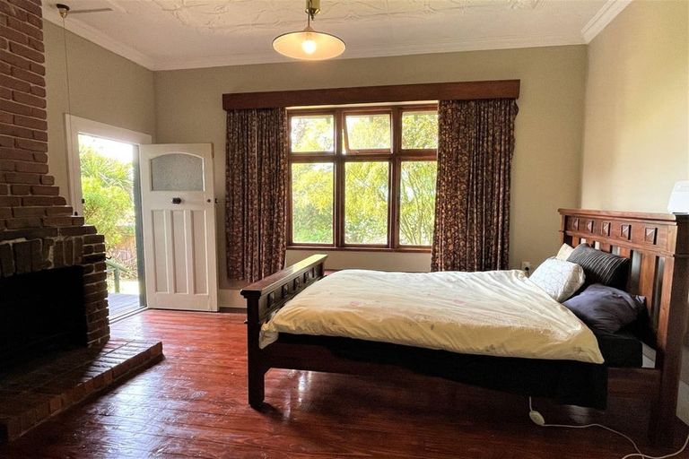 Photo of property in 16 Lewin Street, Balclutha, 9230