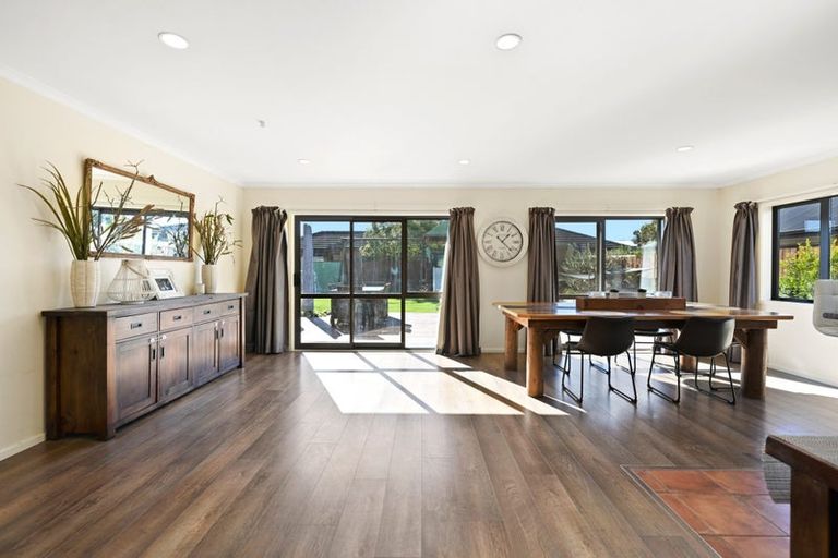 Photo of property in 26 Aquila Crescent, Rototuna North, Hamilton, 3210