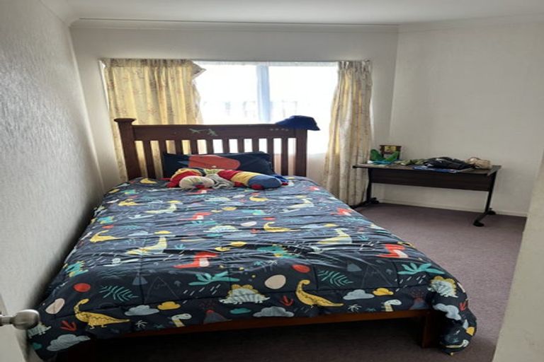 Photo of property in 2 Courtenay Place, Owhata, Rotorua, 3010