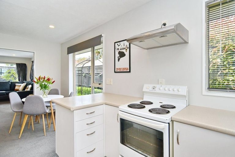 Photo of property in 4 Darroch Street, Belfast, Christchurch, 8051