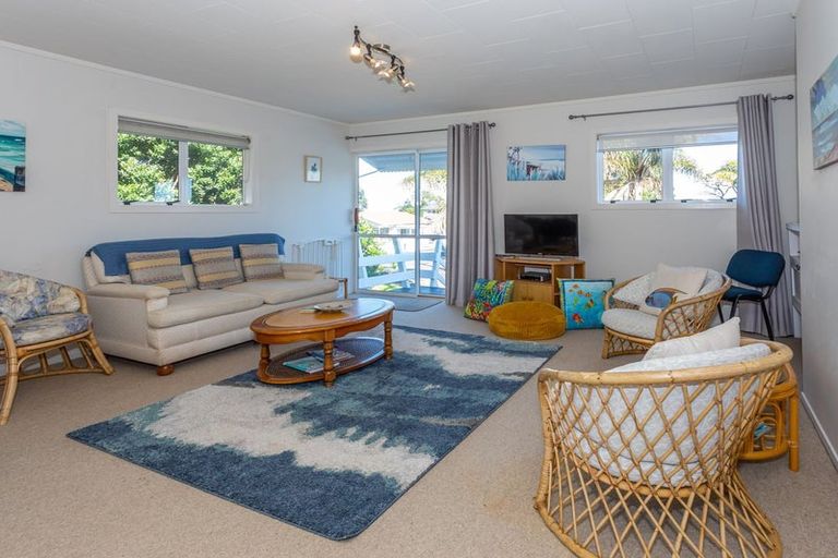 Photo of property in 2 Aputa Avenue, Te Puru, Thames, 3575