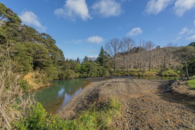Photo of property in 1870 The 309 Road, Kaimarama, Whitianga, 3591